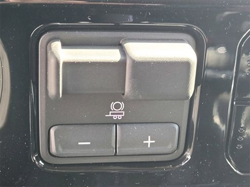 New 2026 GMC Sierra 1500 Elevation image 15