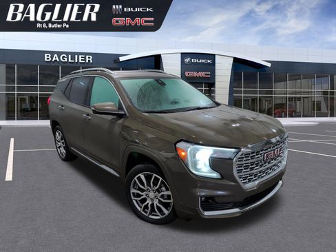 Used 2023 GMC Terrain Denali w/ Denali Premium Package image 1