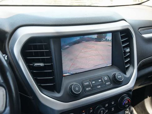 Used 2018 GMC Acadia SLT FWD image 24