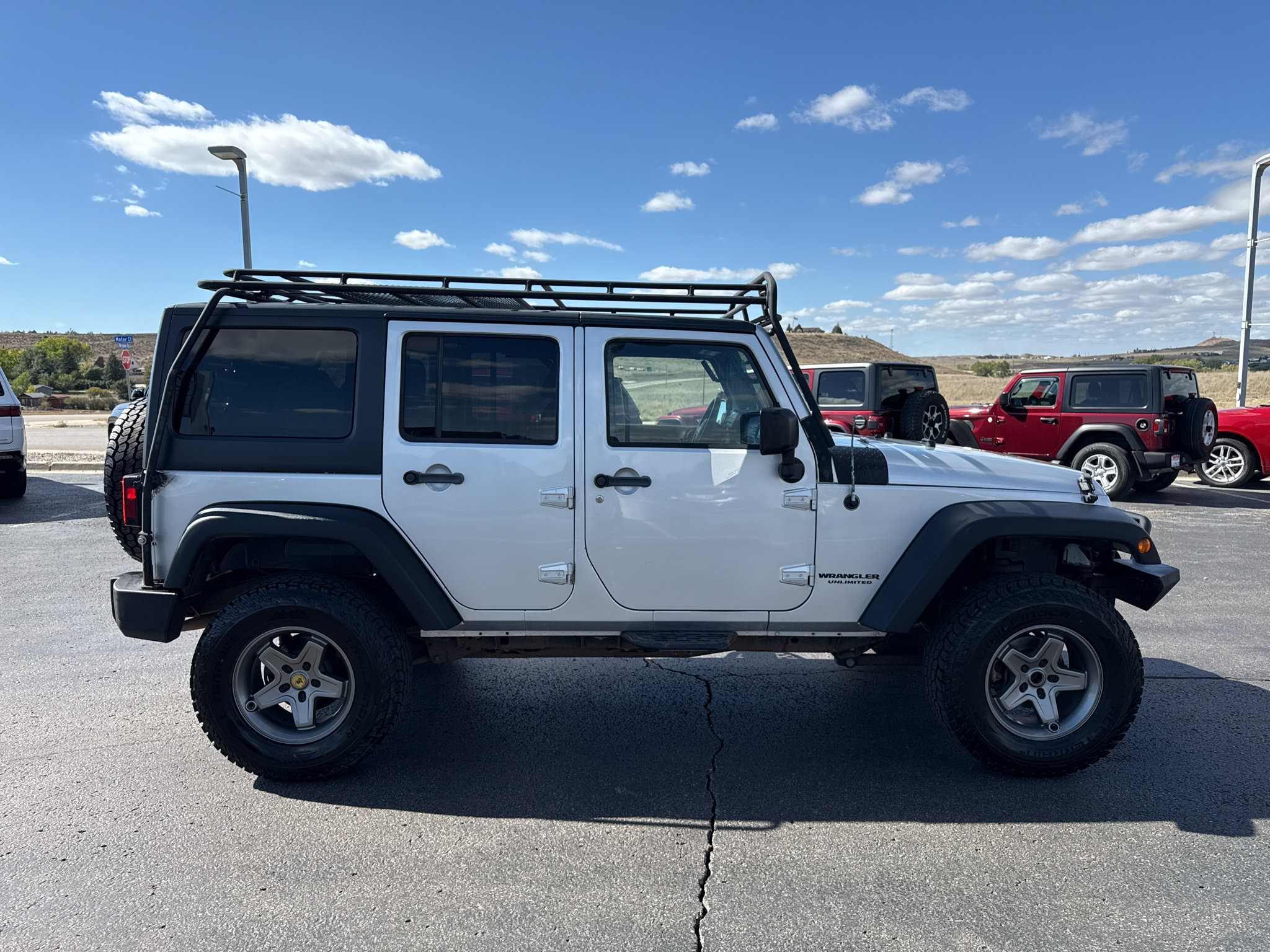 Used 2011 Jeep Wrangler Unlimited Rubicon w/ Trailer Tow Group AWD/4WD image 4