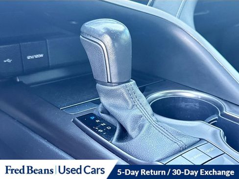 Used 2023 Toyota Camry SE FWD image 19