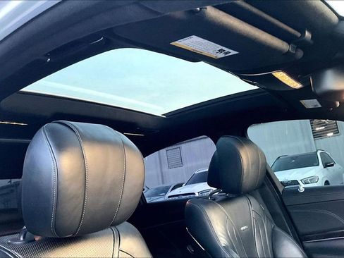 Used 2015 Mercedes-Benz S 63 AMG 4MATIC Sedan w/ Driver Assistance Package image 22
