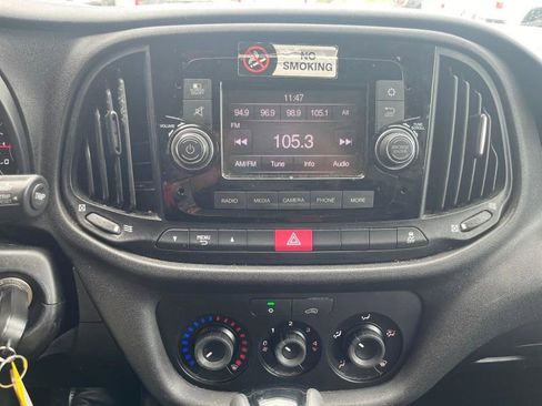 Used 2021 RAM ProMaster City Tradesman image 12