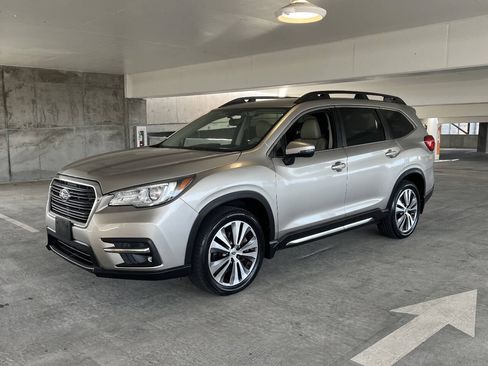 Used 2020 Subaru Ascent Limited AWD/4WD image 11