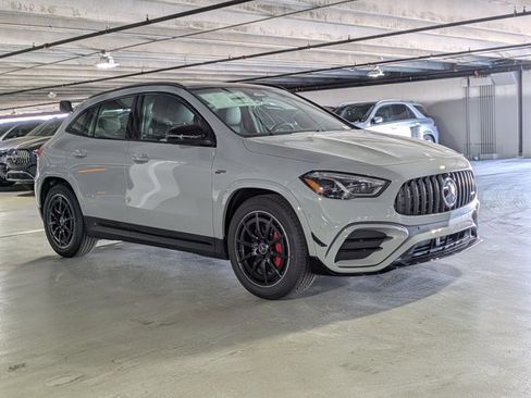 New 2026 Mercedes-Benz GLA 35 AMG 4MATIC image 7