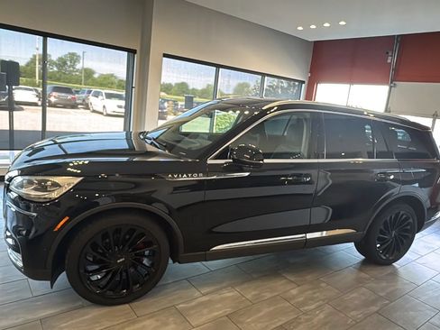 Used 2020 Lincoln Aviator Reserve w/ Equipment Group 202A AWD/4WD image 6