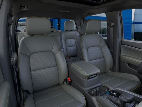 New 2026 Chevrolet Colorado ZR2 w/ Technology Package image 16