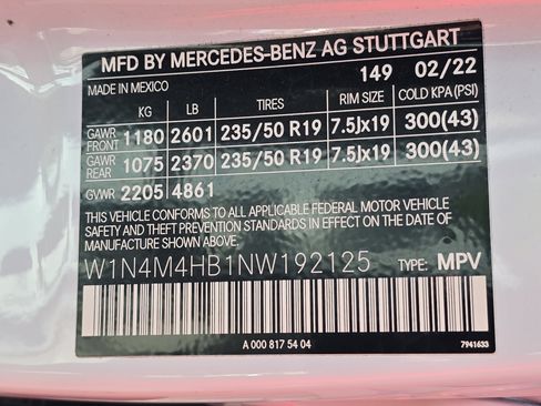 Certified 2022 Mercedes-Benz GLB 250 4MATIC image 35