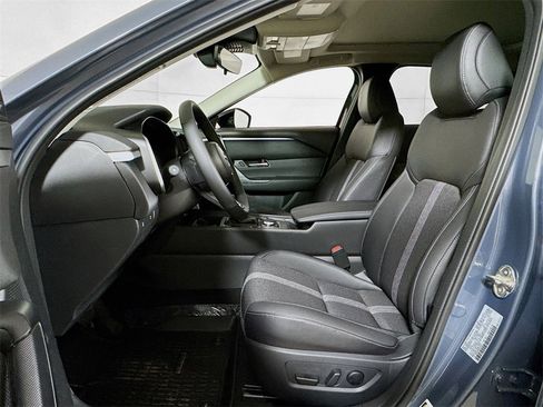 Certified 2025 MAZDA CX-50 AWD 2.5 S w/ Weather Package image 12