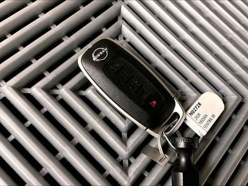 New 2026 Nissan Sentra SR w/ SR Premium Package image 14