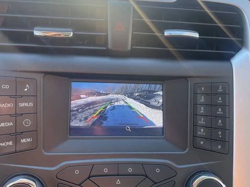 Used 2016 Ford Fusion SE image 10