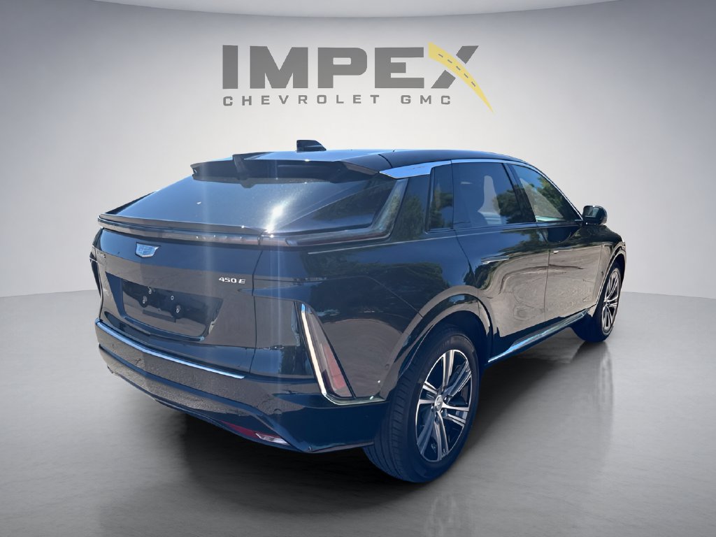 Used 2024 Cadillac Lyriq Luxury RWD image 5