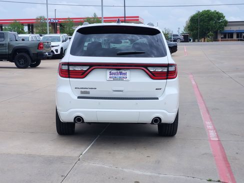 New 2026 Dodge Durango GT RWD image 8