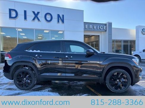 New 2026 Volkswagen Atlas Cross Sport SE AWD/4WD image 8