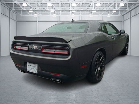 Used 2019 Dodge Challenger GT w/ Plus Package image 5