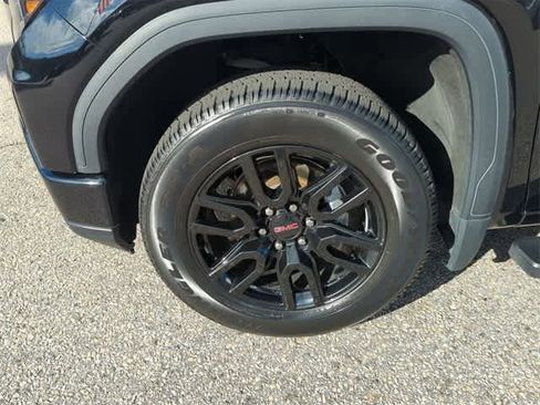 Certified 2022 GMC Sierra 1500 Elevation image 32