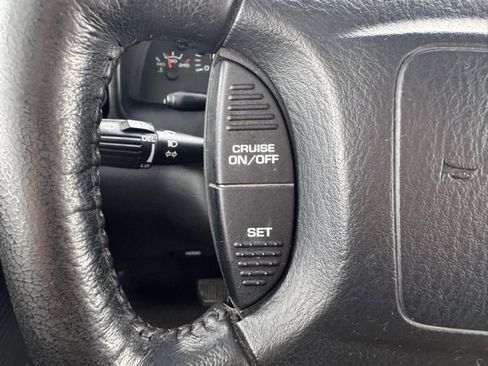 Used 2001 Dodge Ram 2500 Truck SLT image 21