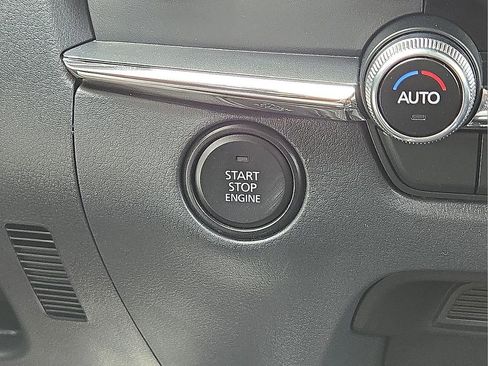 New 2025 MAZDA CX-30 AWD 2.5 S w/ Premium Package image 30