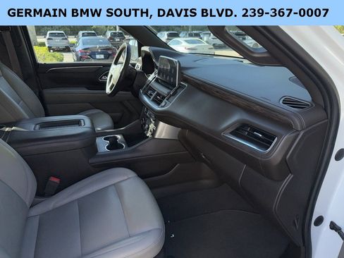 Used 2021 Chevrolet Tahoe LT w/ LT Signature Package image 24