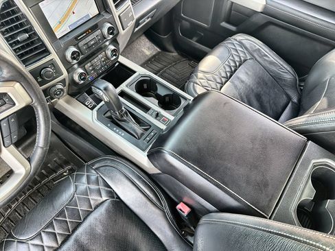Used 2020 Ford F150 Lariat w/ Equipment Group 502A Luxury AWD/4WD image 21