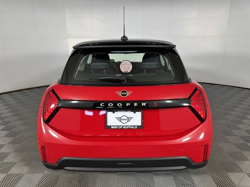 Used 2025 MINI Cooper S image 19