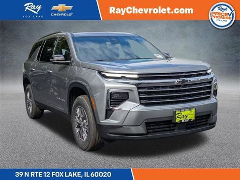 New 2026 Chevrolet Traverse LT w/ Driver Confidence Package image 1