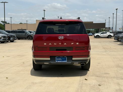 Used 2024 Hyundai Santa Fe Limited FWD image 5
