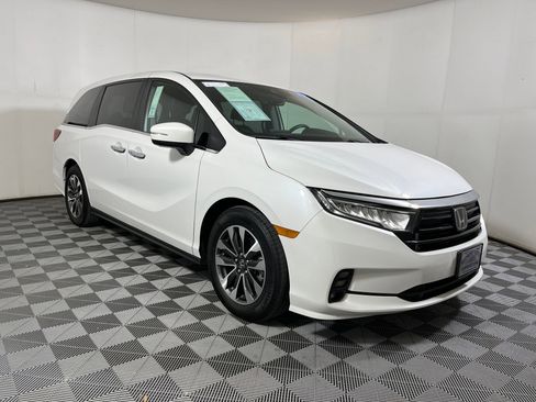 Certified 2023 Honda Odyssey EX-L image 6