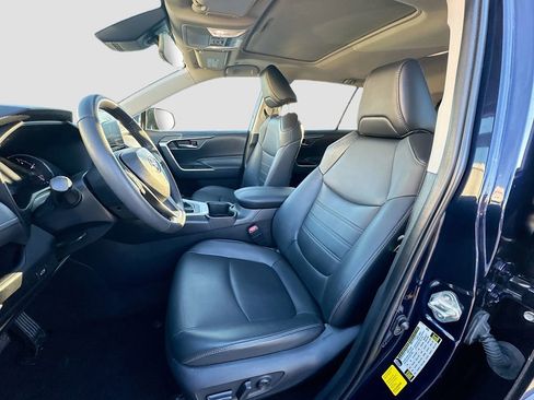 Used 2024 Toyota RAV4 XLE Premium image 25