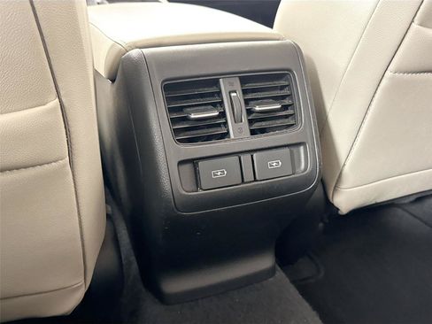 Used 2021 Honda Accord EX-L image 34