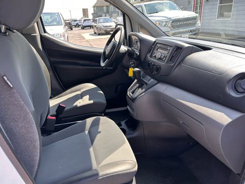 Used 2015 Chevrolet City Express LT FWD image 26