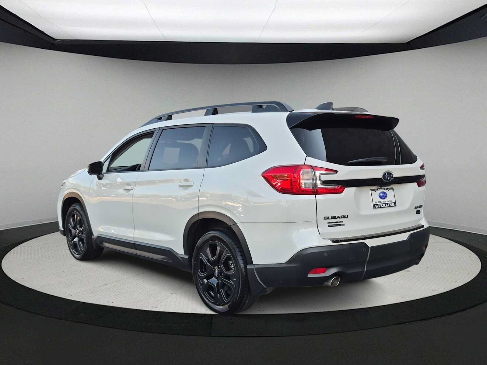Used 2023 Subaru Ascent Onyx Edition Limited AWD/4WD image 6