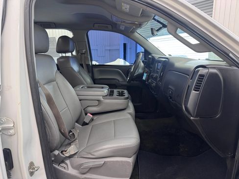 Used 2014 Chevrolet Silverado 1500 W/T RWD image 10