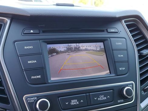 Used 2017 Hyundai Santa Fe Sport image 24