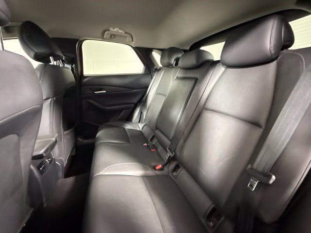Used 2021 MAZDA CX-30 AWD 2.5 S w/ Select Package image 25