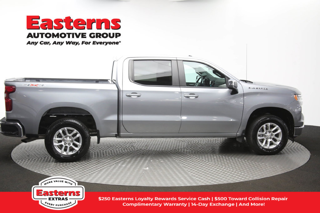 Used 2023 Chevrolet Silverado 1500 LT AWD/4WD image 47