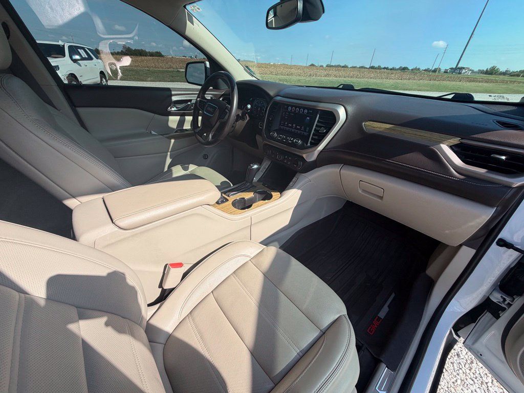 Used 2018 GMC Acadia Denali AWD/4WD image 33