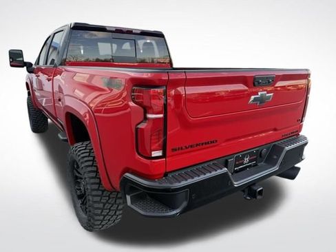 New 2025 Chevrolet Silverado 2500 LT w/ Trail Boss Package AWD/4WD image 5