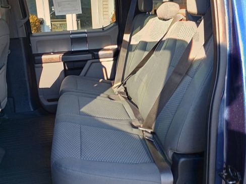 Used 2016 Ford F150 XLT w/ Equipment Group 302A Luxury image 17