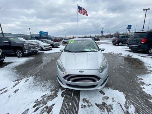 Used 2015 Ford Fiesta S FWD image 25