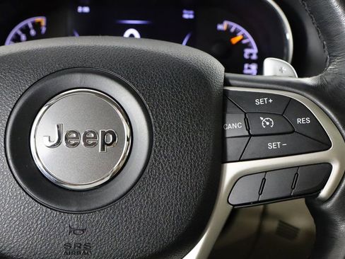 Used 2015 Jeep Grand Cherokee Limited w/ Luxury Group II AWD/4WD image 10