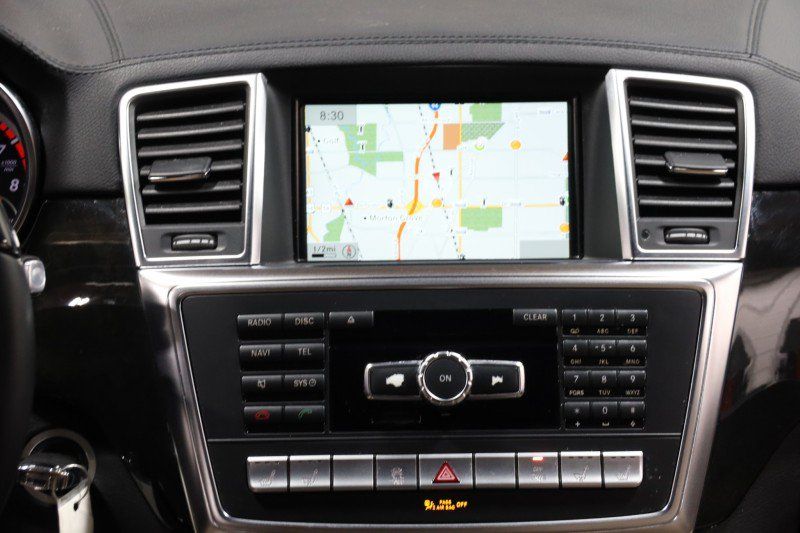 Used 2015 Mercedes-Benz GL 550 4MATIC image 54
