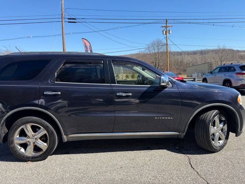 Used 2011 Dodge Durango Citadel w/ Trailer Tow Group IV AWD/4WD image 5