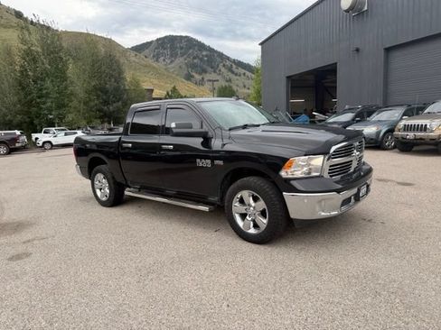 Used 2017 RAM 1500 Big Horn AWD/4WD image 6