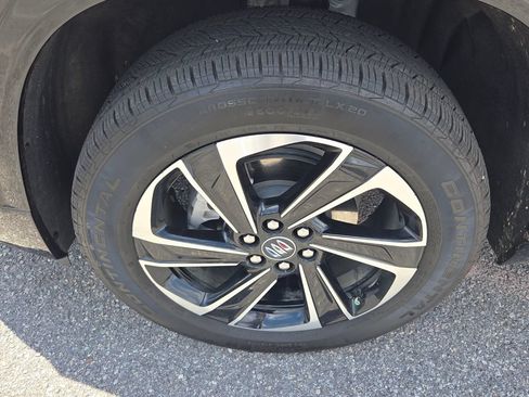 Certified 2025 Buick Enclave Sport Touring FWD image 17