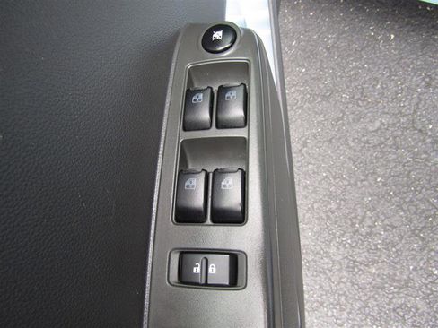 Used 2015 Chevrolet Spark LT image 10