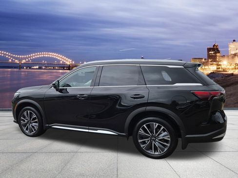 Used 2026 INFINITI QX60 Luxe w/ Family Package FWD image 3