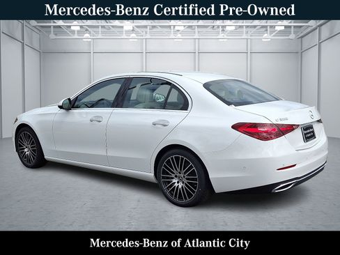 Certified 2025 Mercedes-Benz C 300 4MATIC image 4