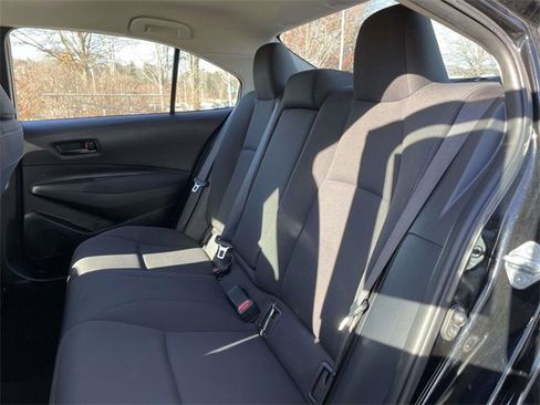 Used 2024 Toyota Corolla LE image 16