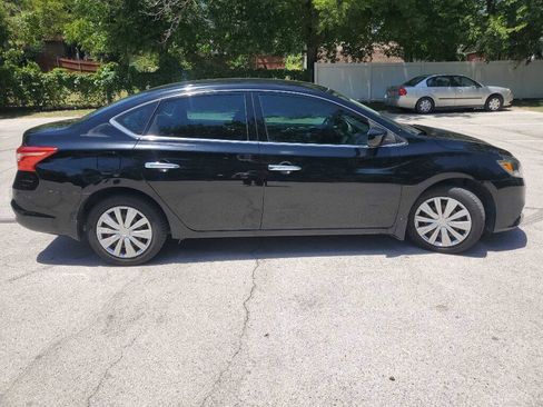 Used 2019 Nissan Sentra S FWD image 6